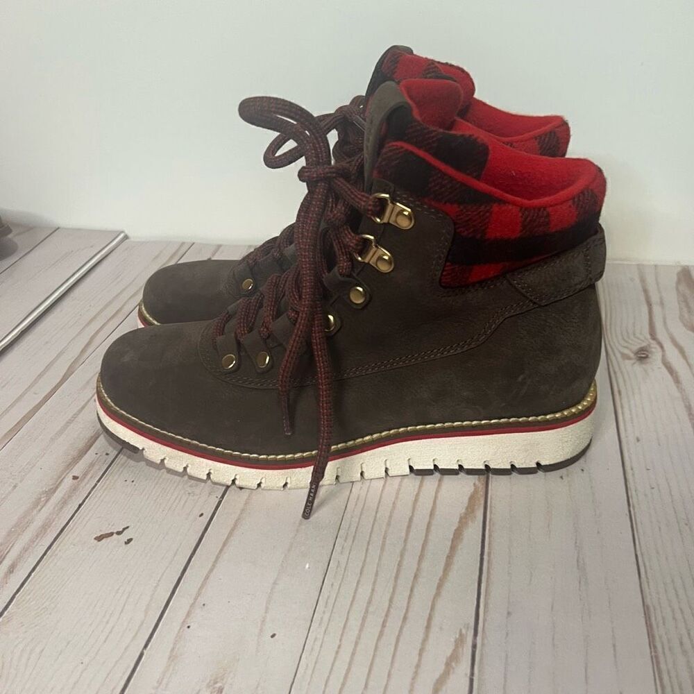 Cole Haan Grand Explore Brown Suede Ankle Boots Wool Buffalo Plaid Red Black Sz - Picture 4 of 10